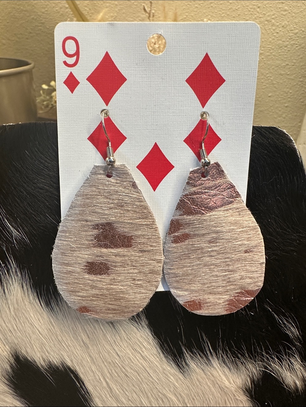 Handcrafted rose gold Cowhide Teardrop Earrings - Women Jewelry